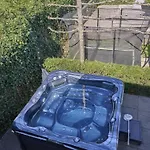 Ferienhaus T Kaatsheuveltje 4 *