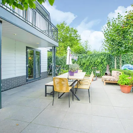 T Kaatsheuveltje 4 *